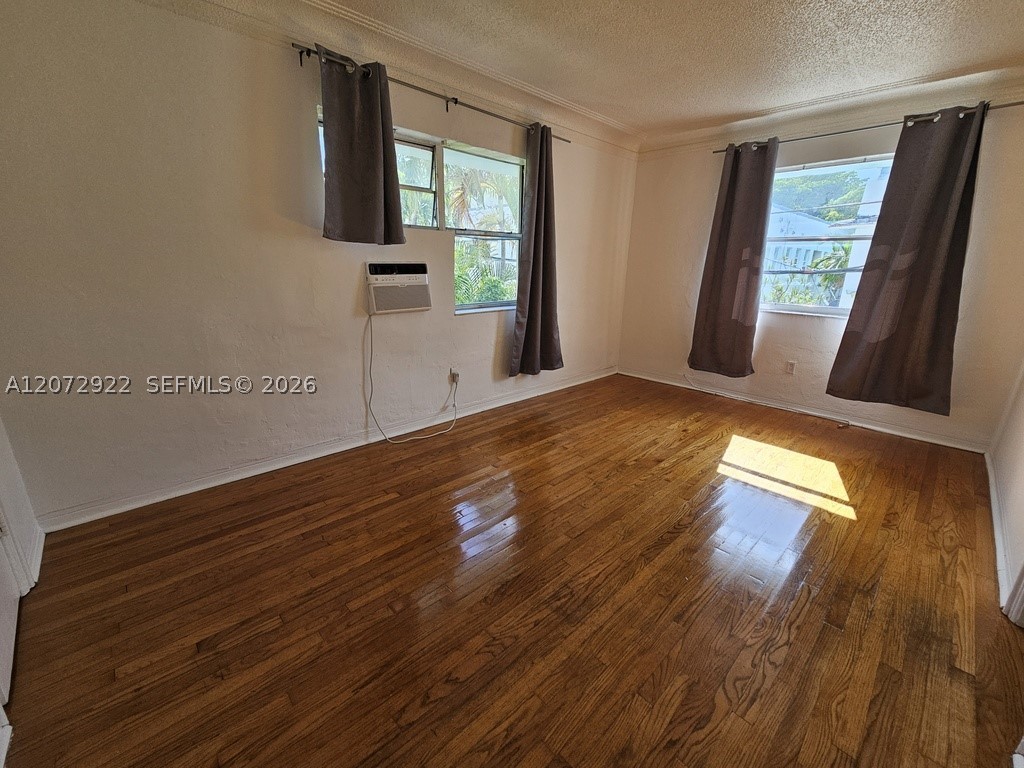 850 Jefferson Ave 12a Property Photo 4