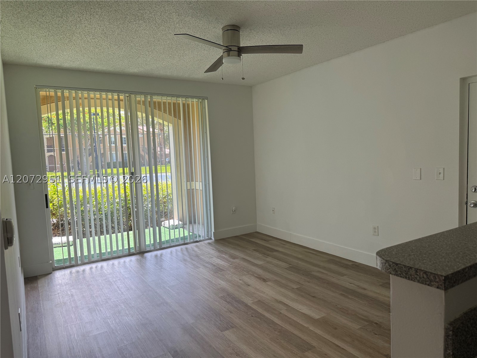 8010 N Nob Hill Rd 108 Property Photo 1