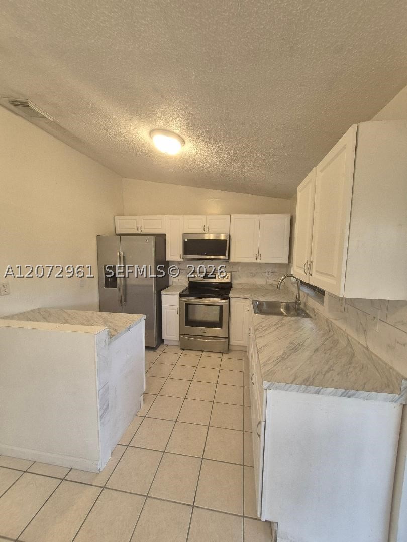 A12072961 Property Photo 1