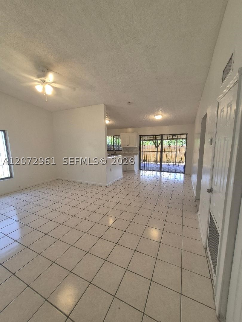 A12072961 Property Photo 3