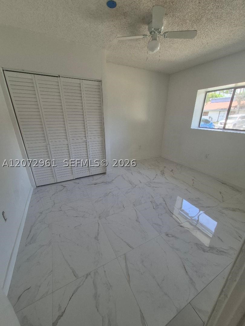 A12072961 Property Photo 9
