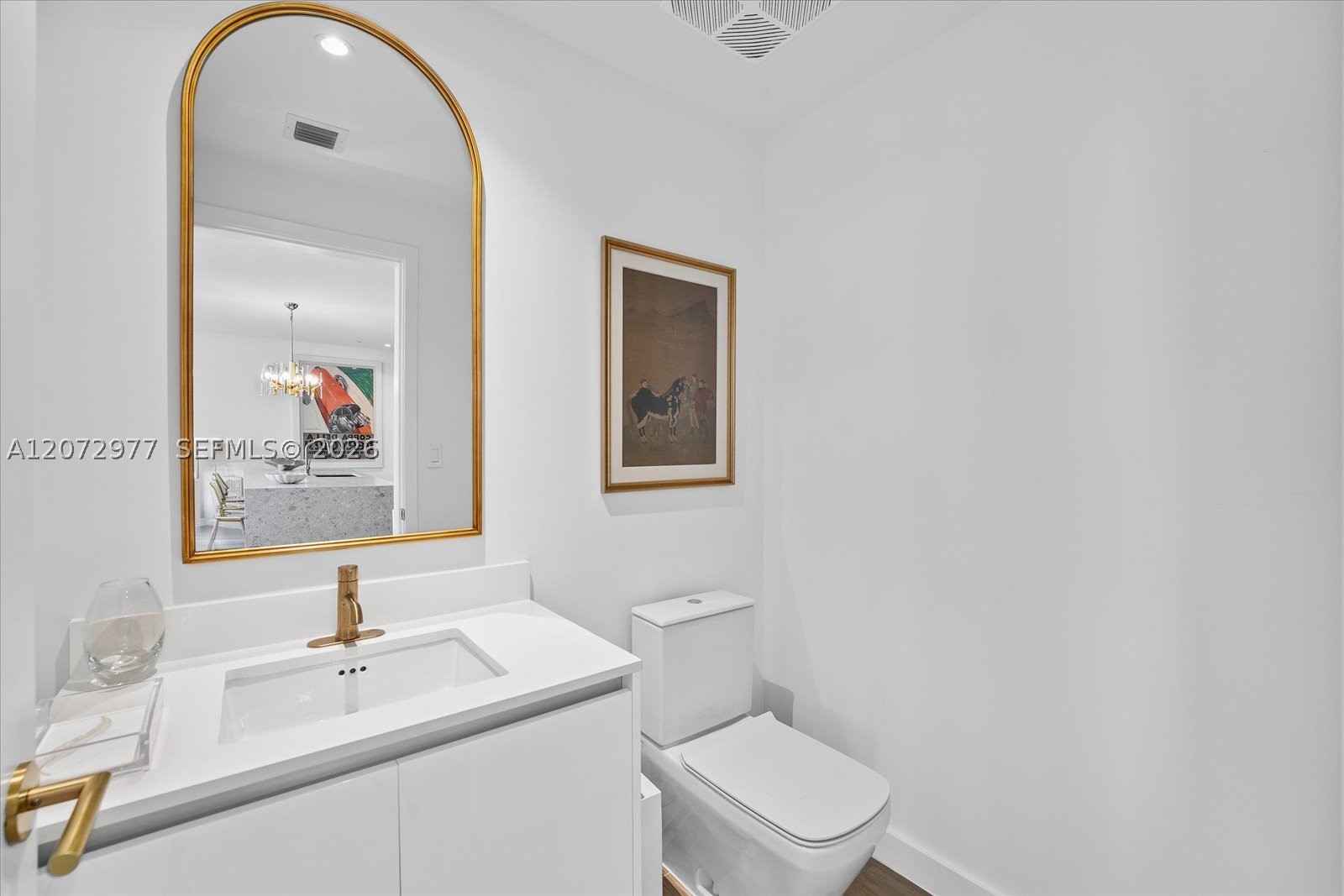 2678 Tigertail Ave 1508 Property Photo 9