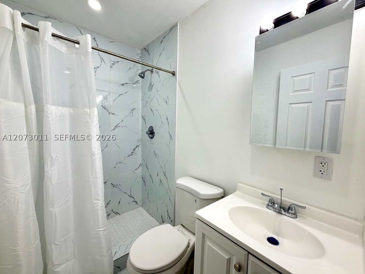 11641 Nw 42nd St Property Photo 14