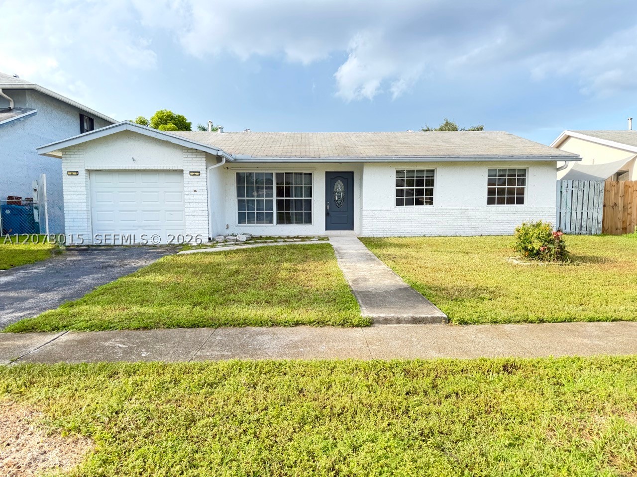 11641 NW 42nd St Property Photo 1