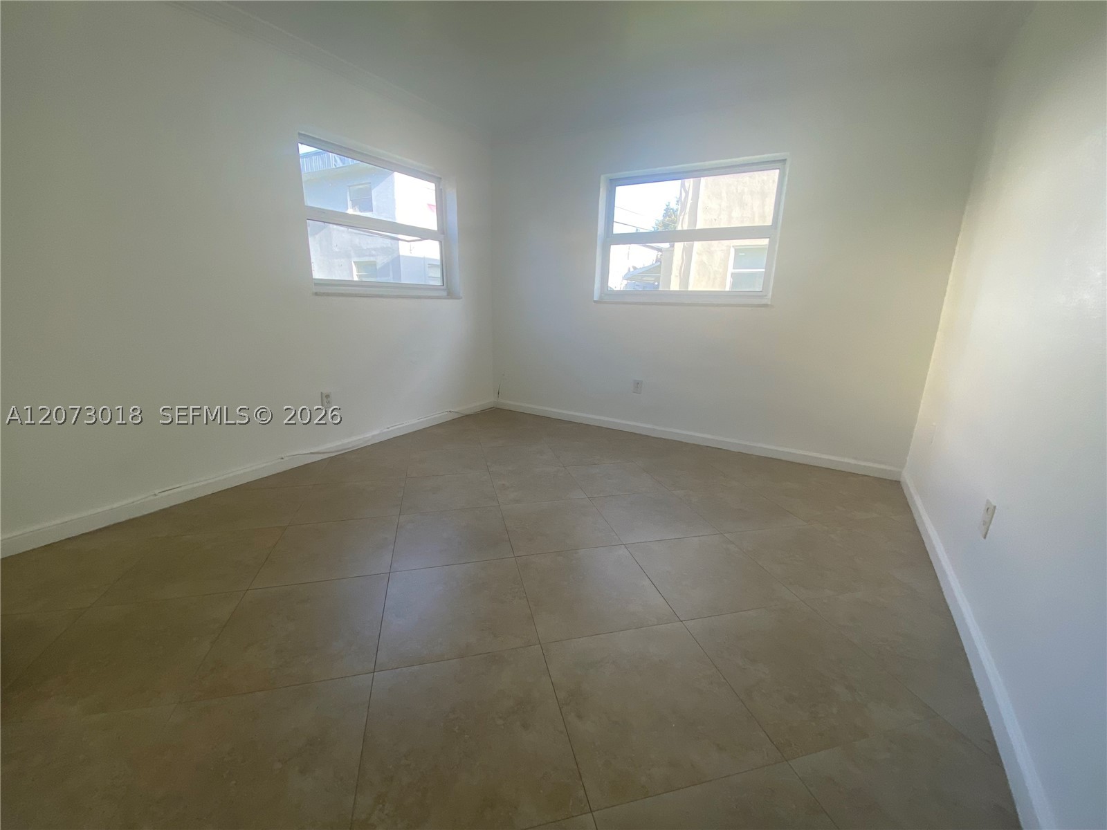 3670 Sw 60th Ave 2 Property Photo 4