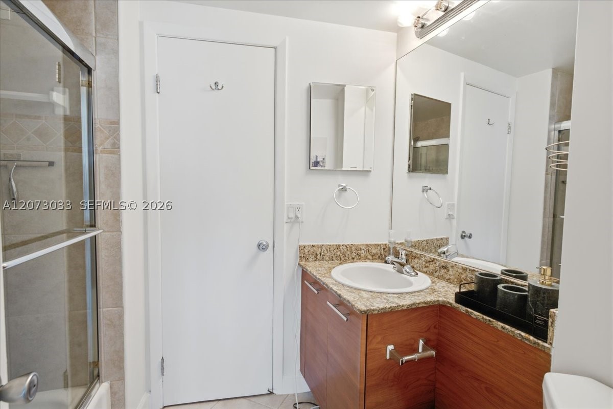 3250 Ne 28th St 806 Property Photo 12