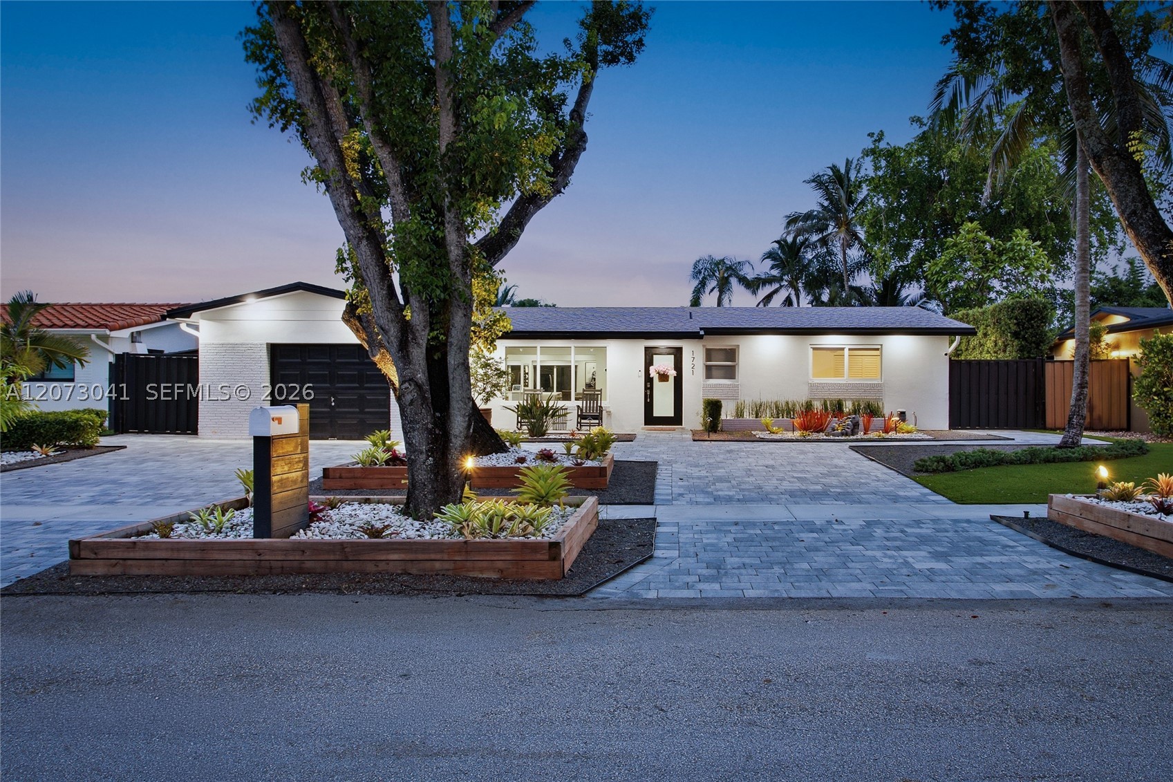 1721 NW 114th Ave