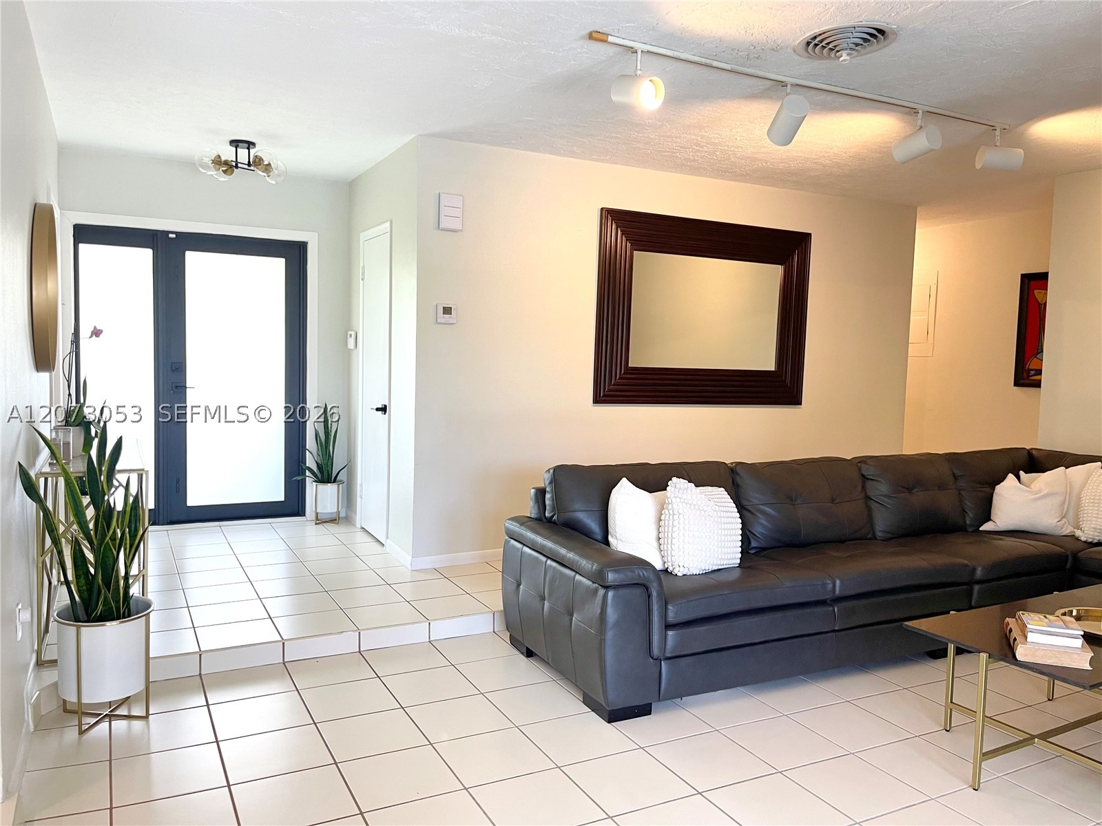 8522 Sw 148th Ter Property Photo 4