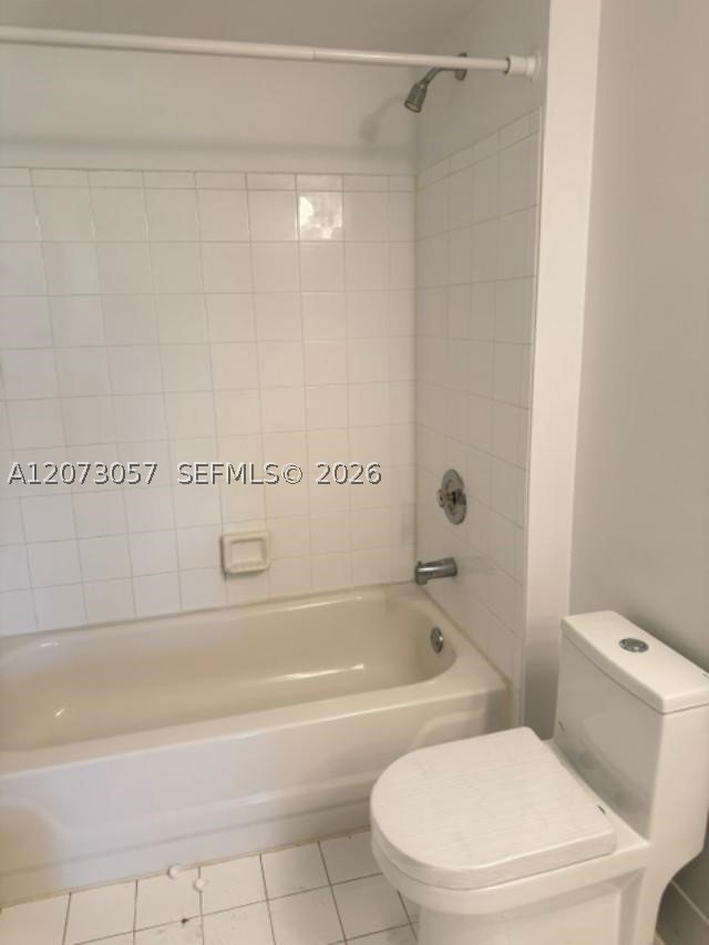 420 S Park Rd 309 Property Photo 8