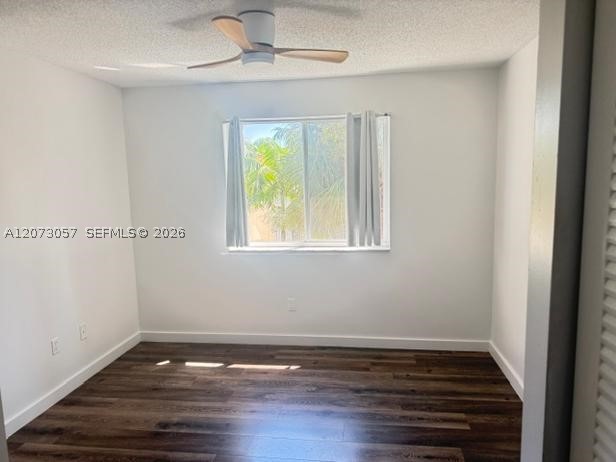 420 S Park Rd 309 Property Photo 9