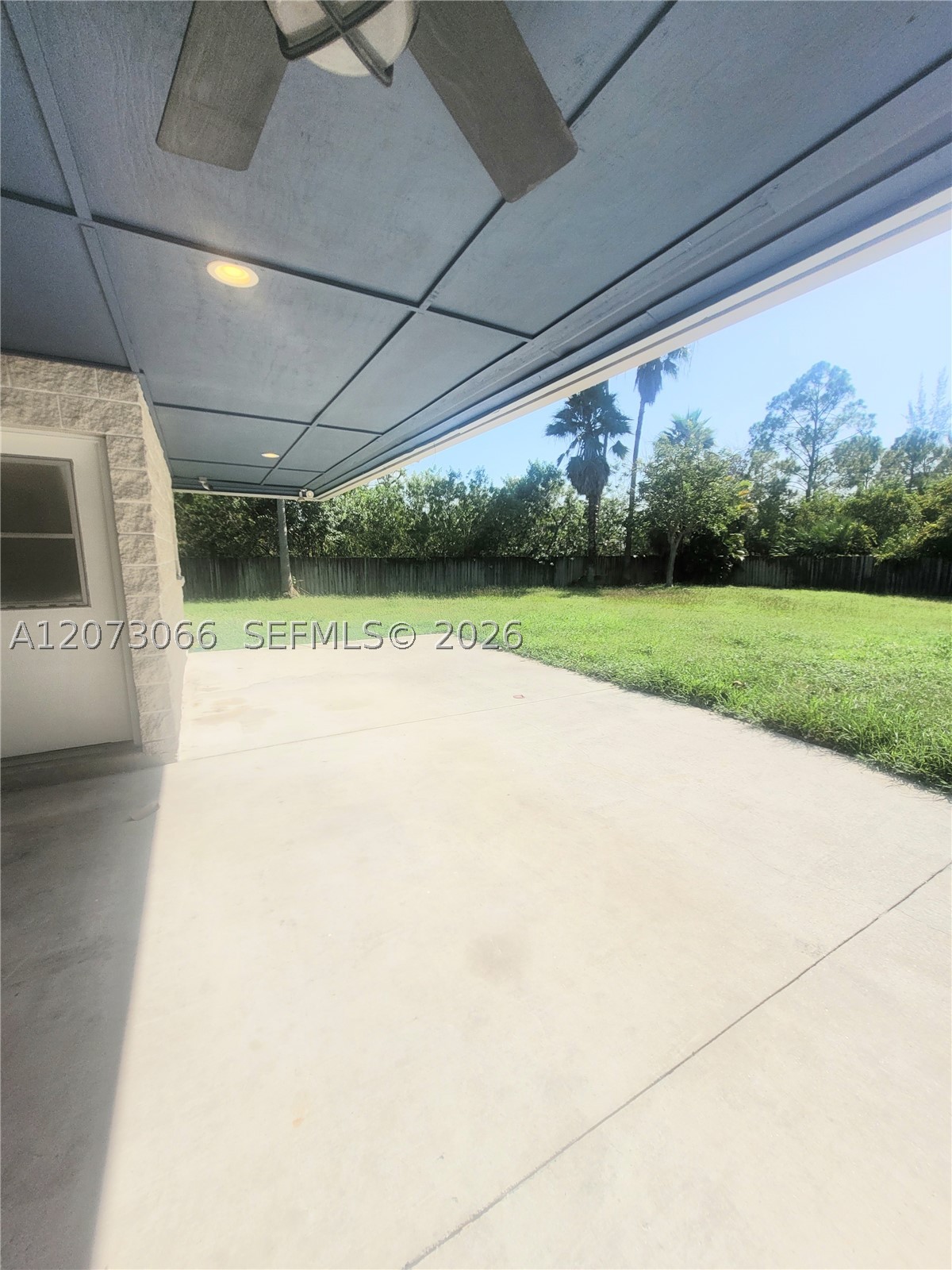 7261 140th Ave N Property Photo 26