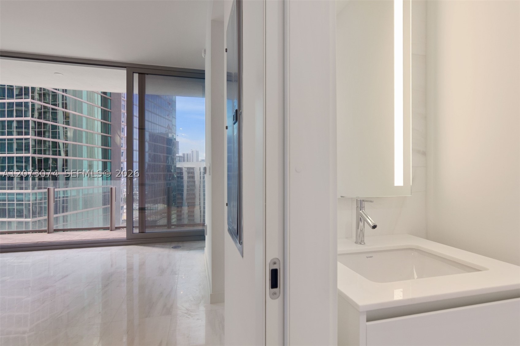 300 Biscayne Boulevard Way 2608w Property Photo 21