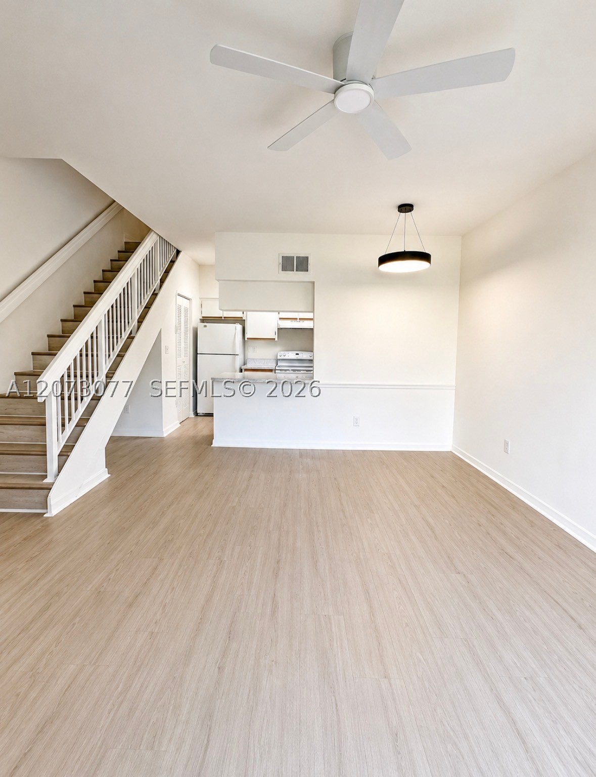 18316 Nw 68th Ave I Property Photo 1