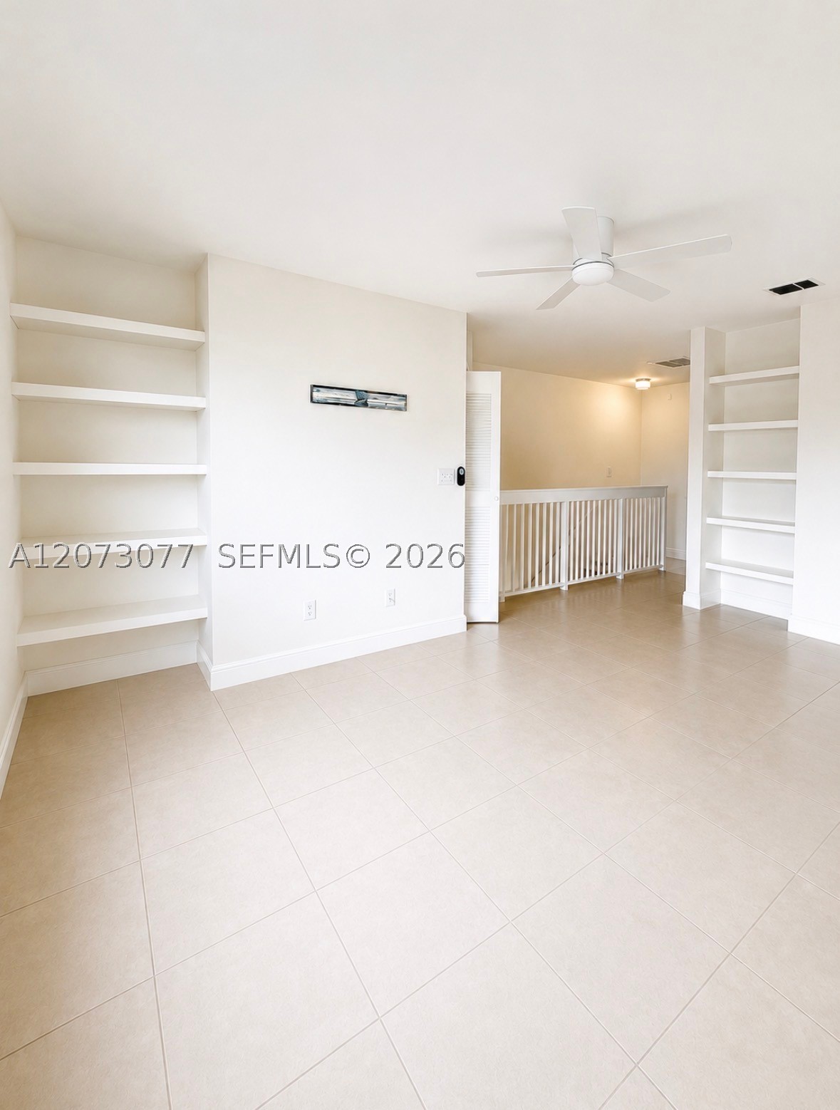 18316 Nw 68th Ave I Property Photo 4