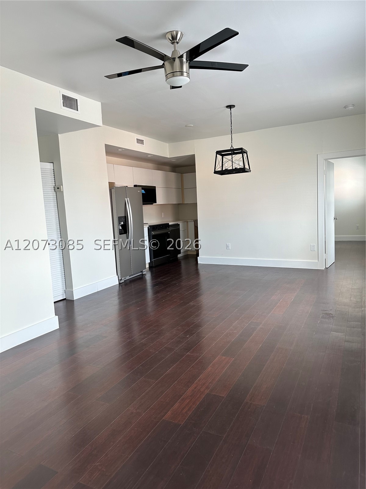 737 Jefferson Ave 303 Property Photo 6