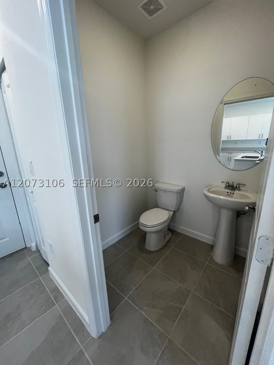 2625 Se 24th Ct Property Photo 9