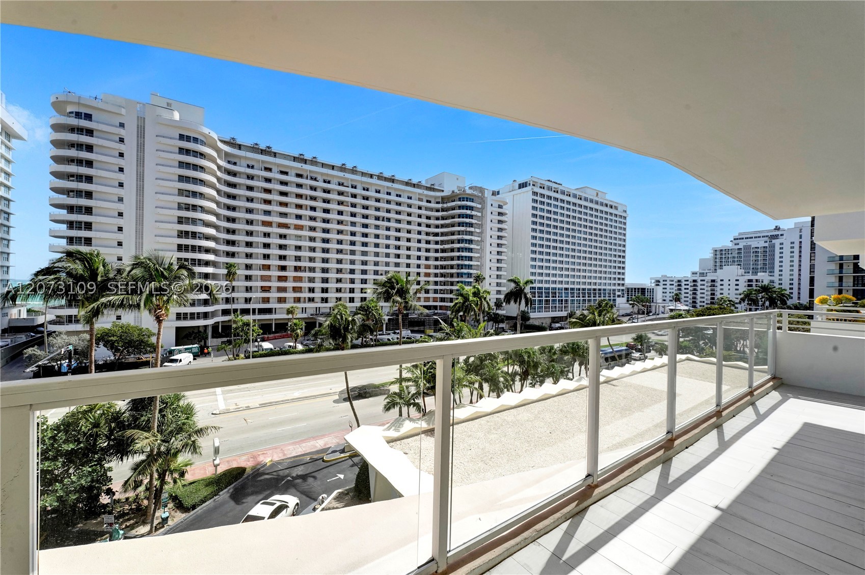 5600 Collins Ave 6a Property Photo 18