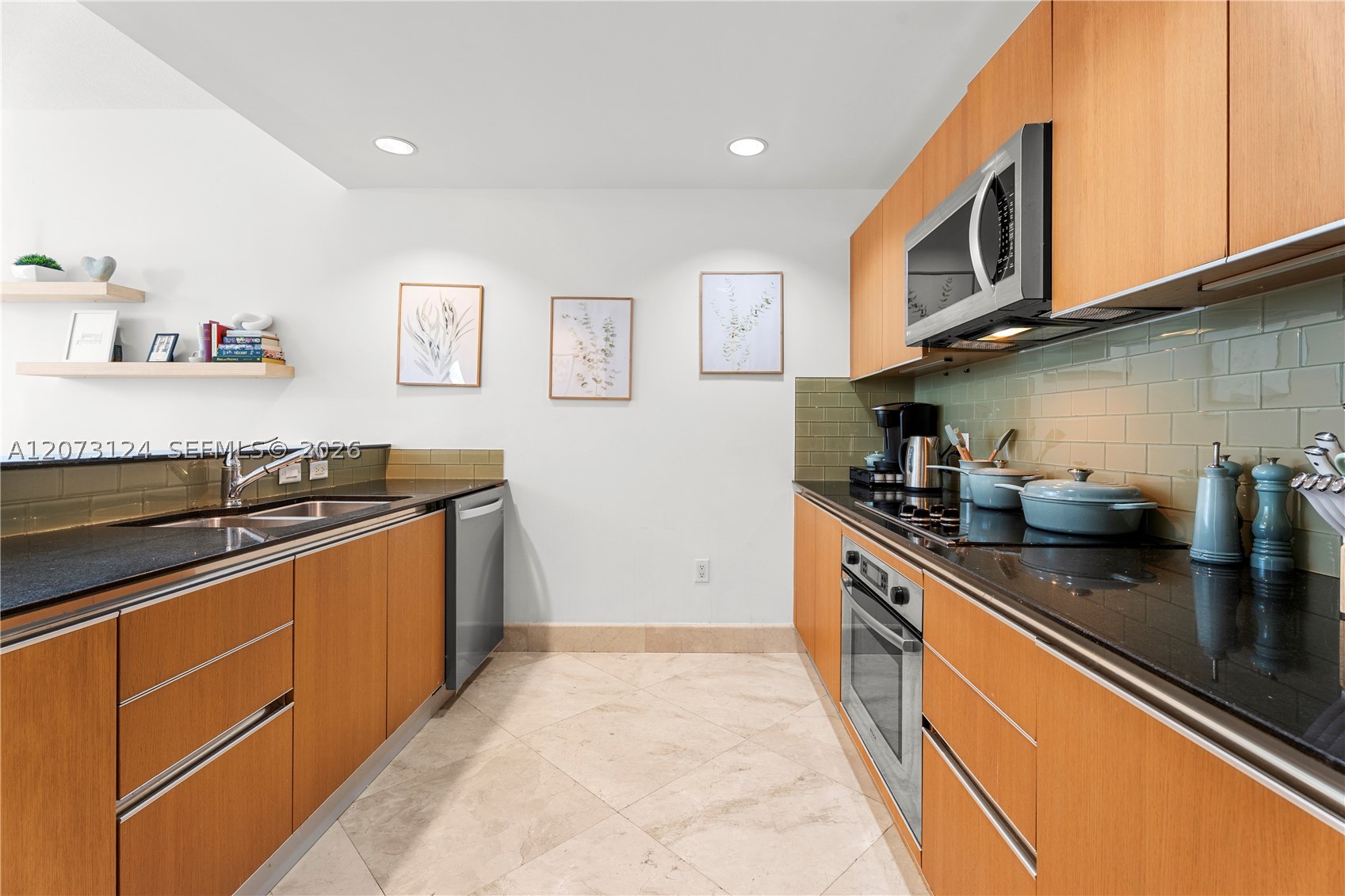 1060 Brickell Ave 2117 Property Photo 5