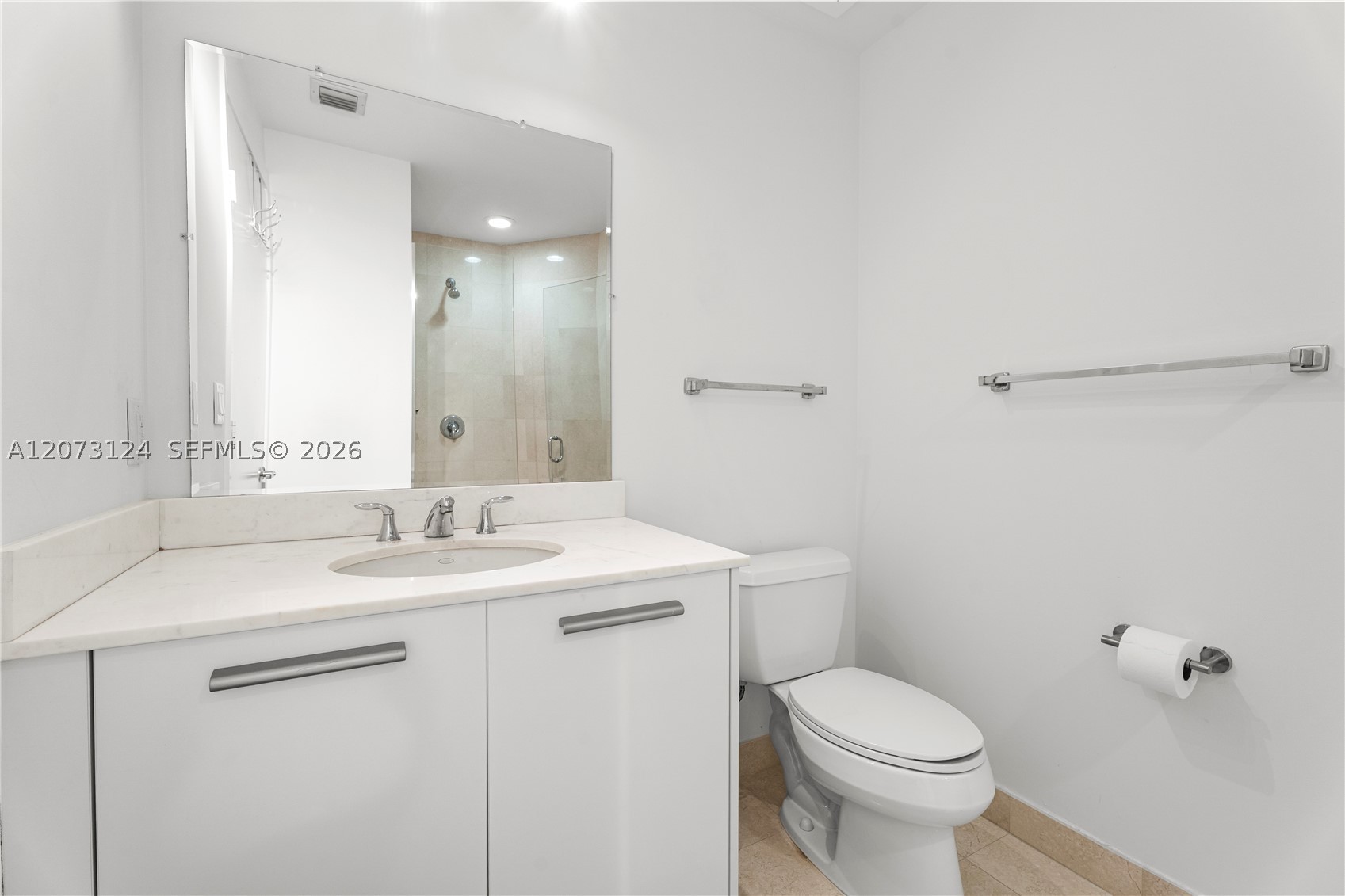 1060 Brickell Ave 2117 Property Photo 13