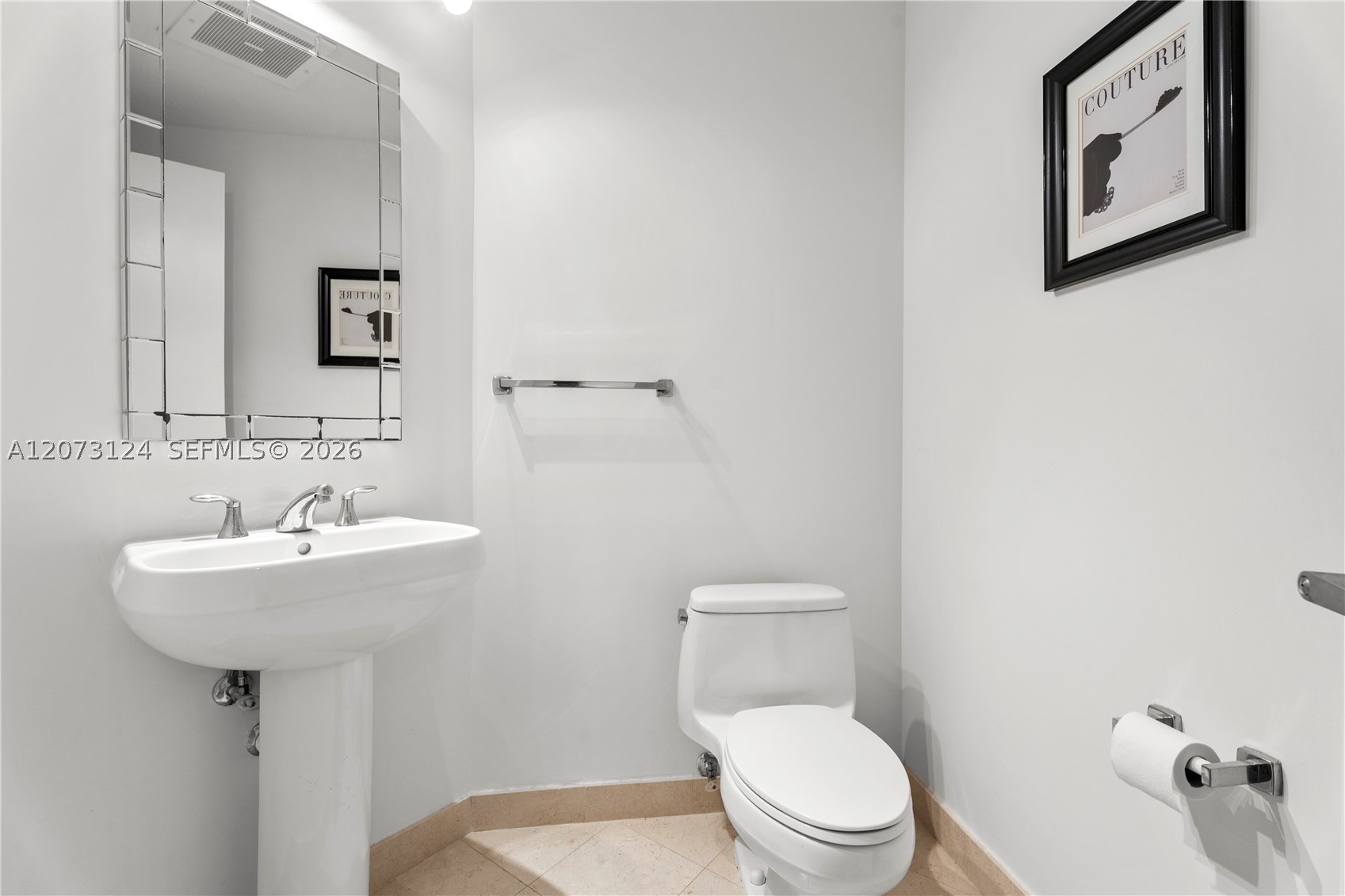 1060 Brickell Ave 2117 Property Photo 14
