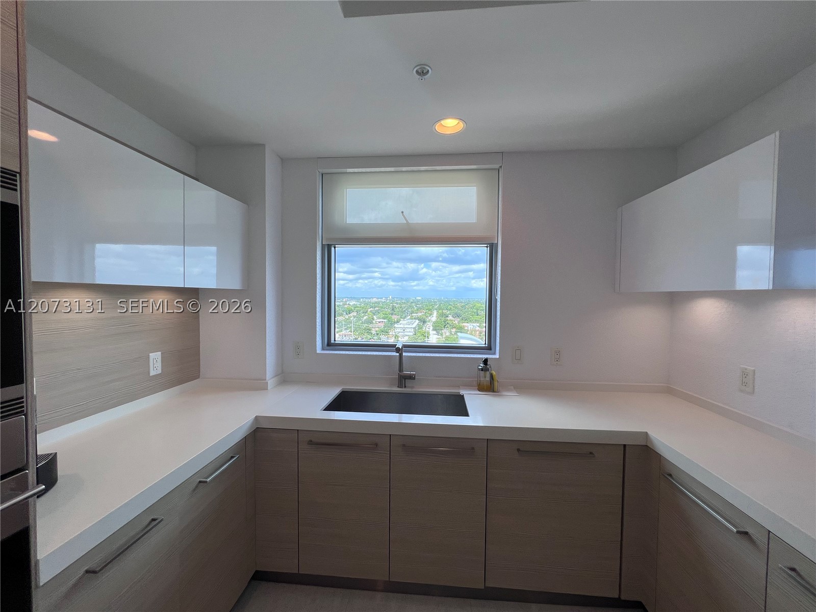 17301 Biscayne Blvd 1402 Property Photo 19