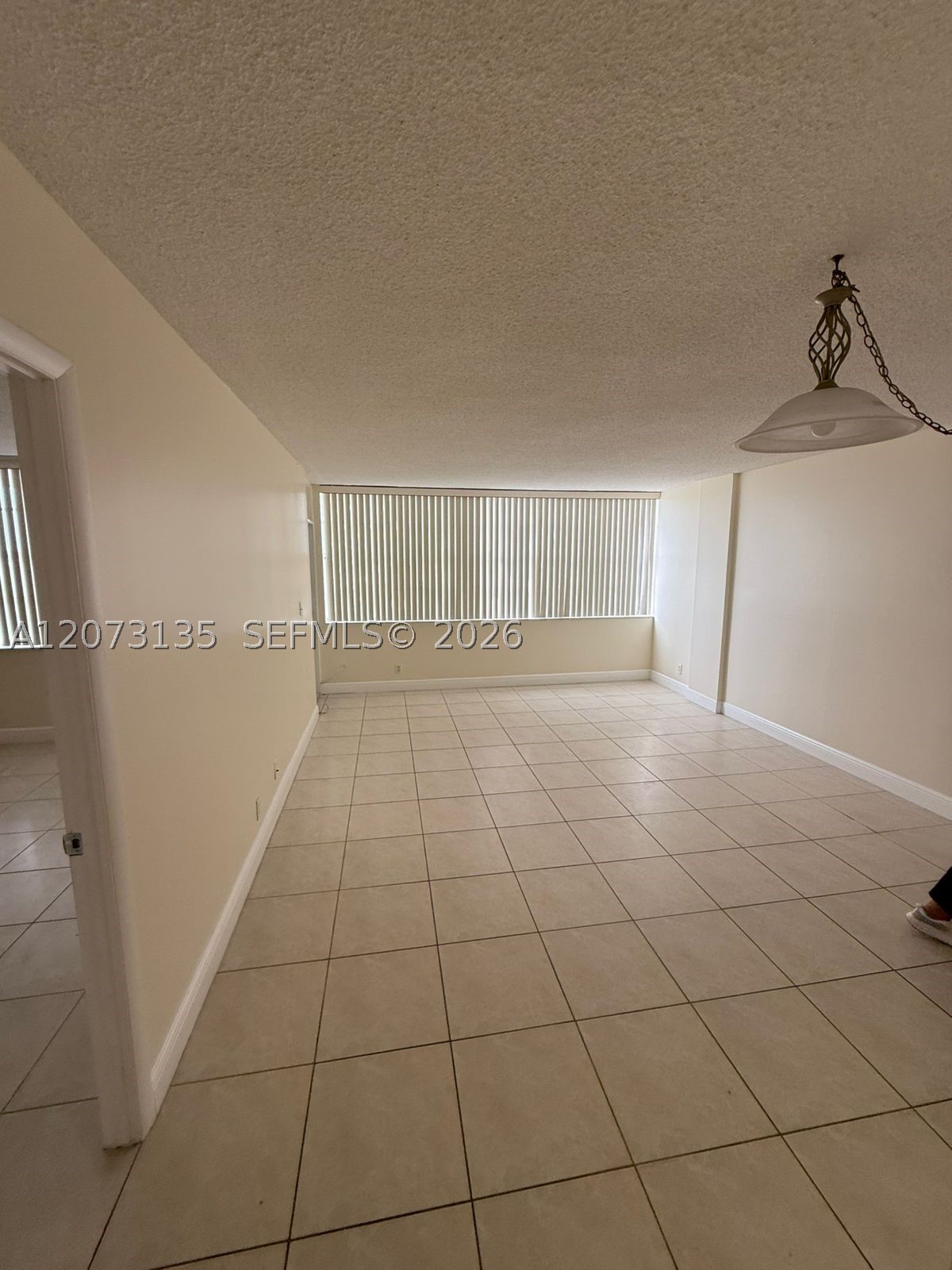 2025 Ne 164th St 801 Property Photo 2