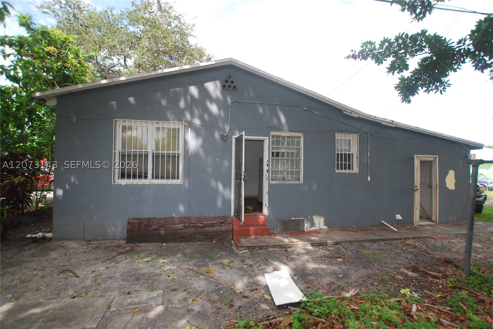 4769 NW 17th Ave Property Photo 1