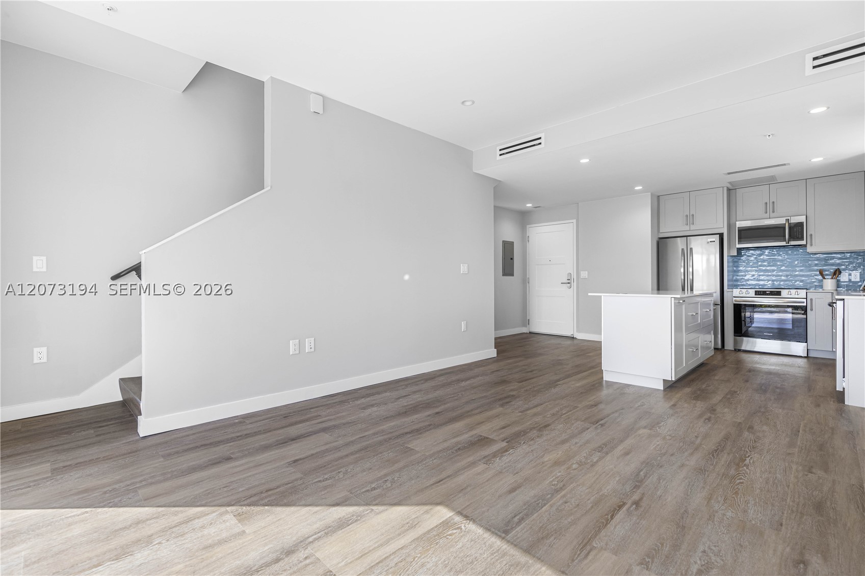 3335 Thomas Ave 412 Property Photo 11