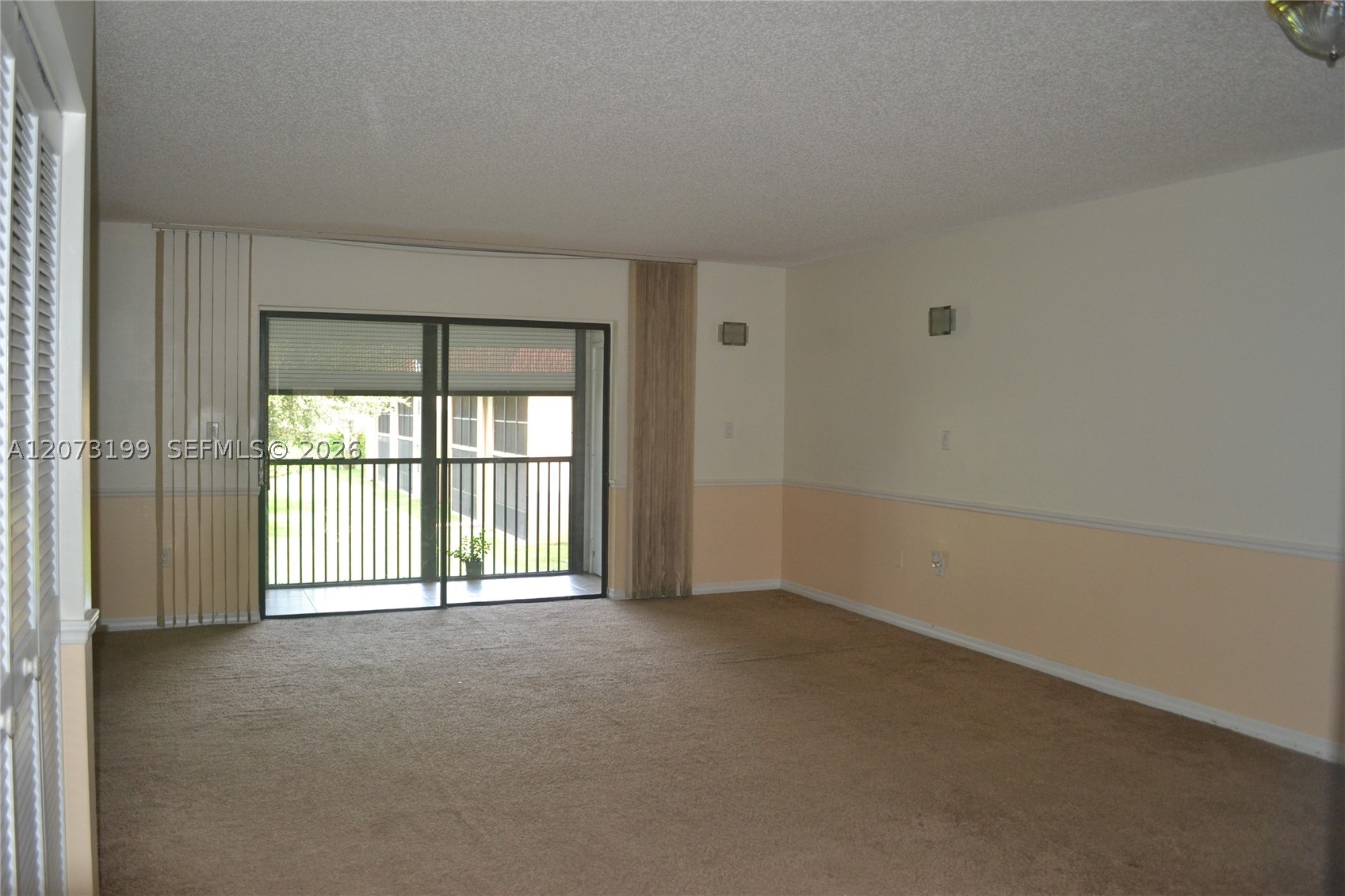 8601 Nw 34th Pl A208 Property Photo 6