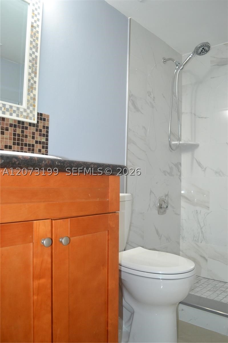 8601 Nw 34th Pl A208 Property Photo 8