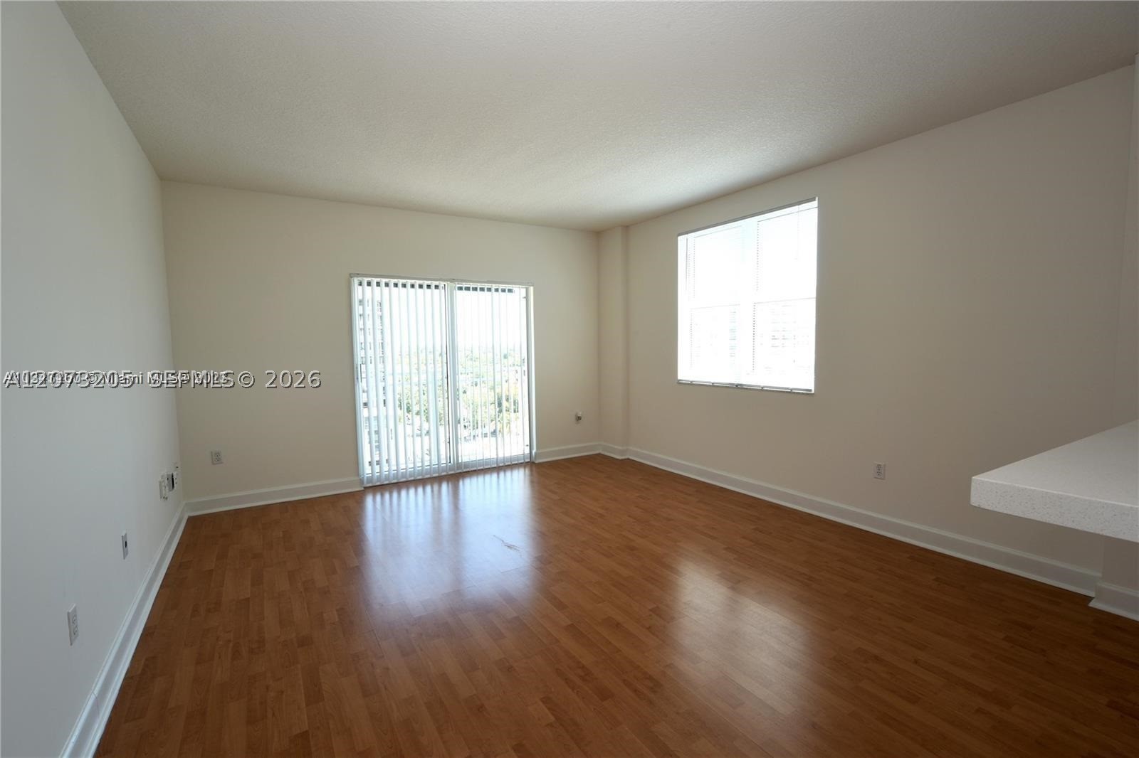 50 Menores Ave 802 Property Photo 10