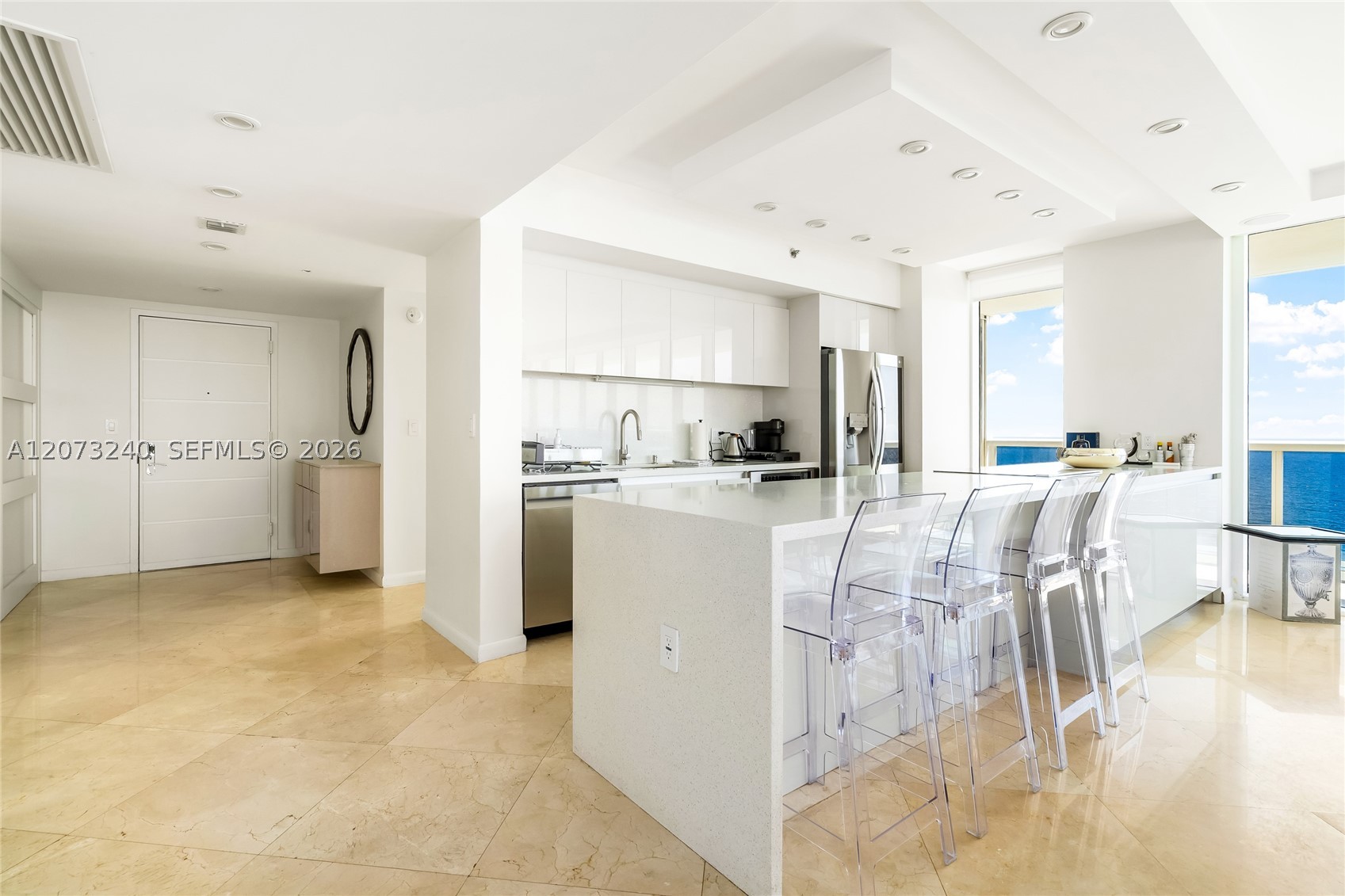1830 Ocean Dr 1702 Property Photo 3