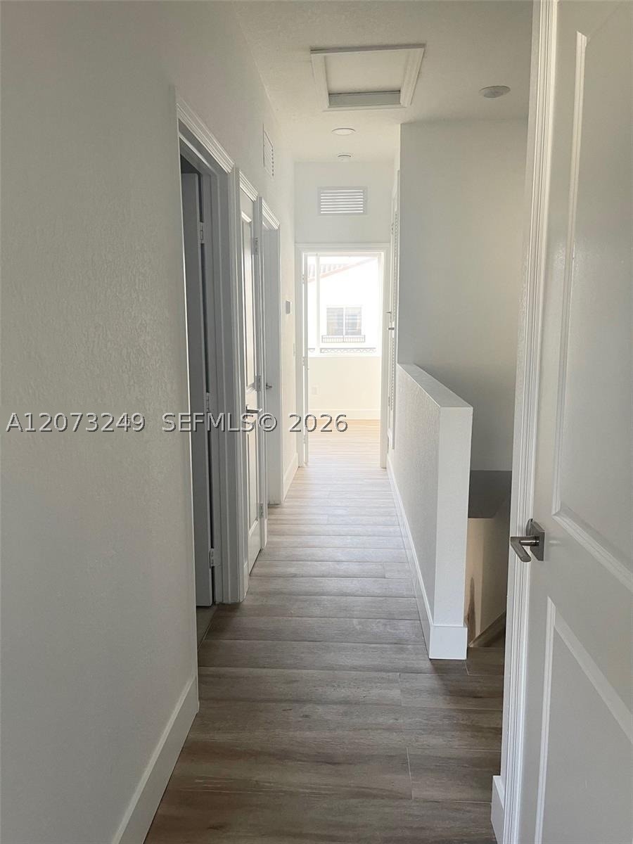 2810 Nw 181st St Property Photo 8
