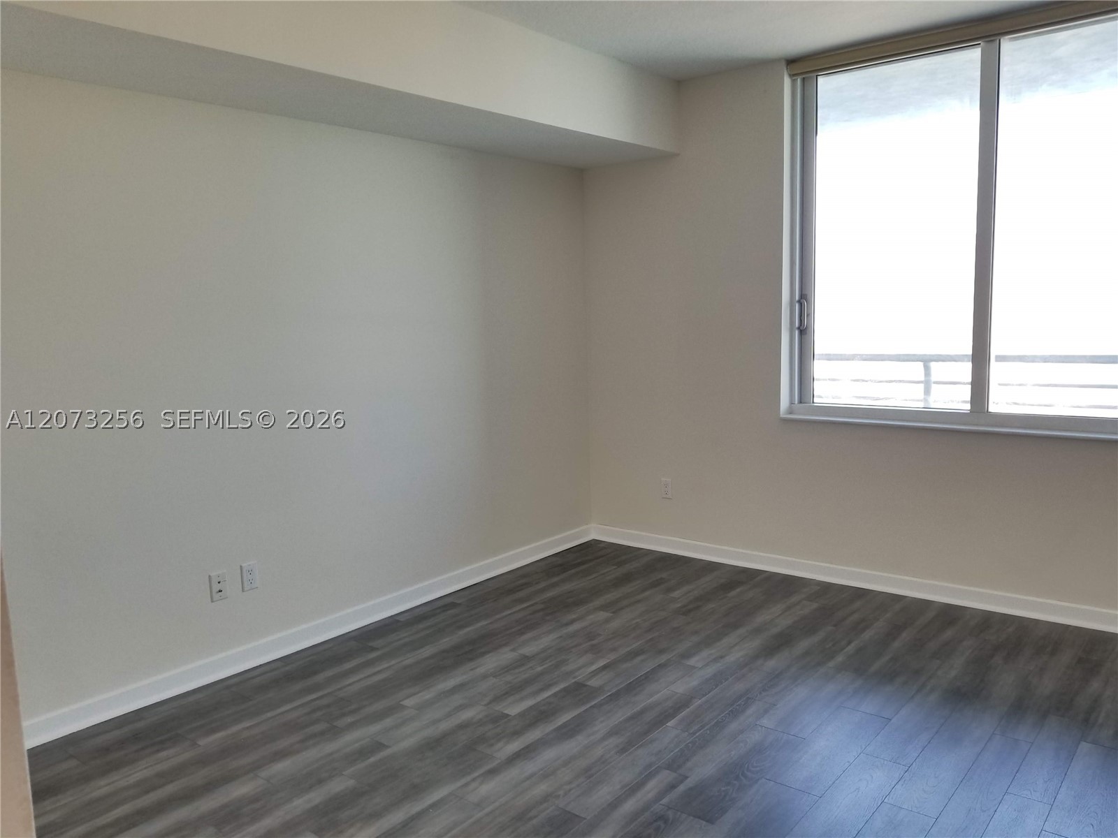 335 S Biscayne Blvd 3802 Property Photo 17