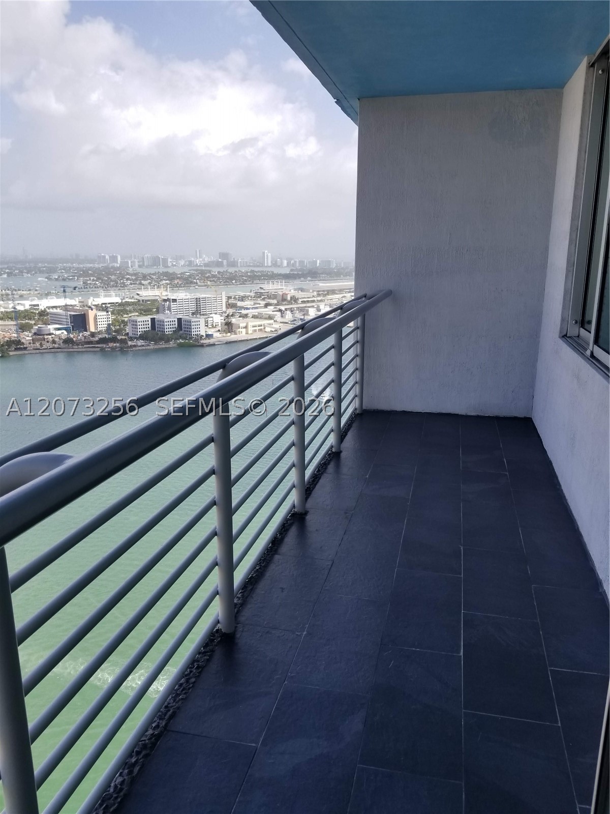 335 S Biscayne Blvd 3802 Property Photo 22