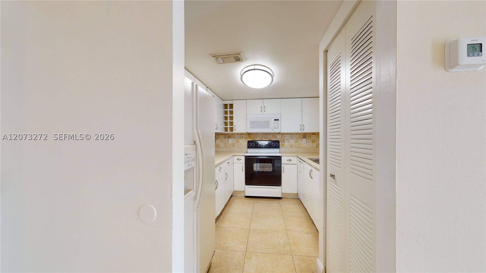 2055 Sw 122nd Ave 108 Property Photo 4