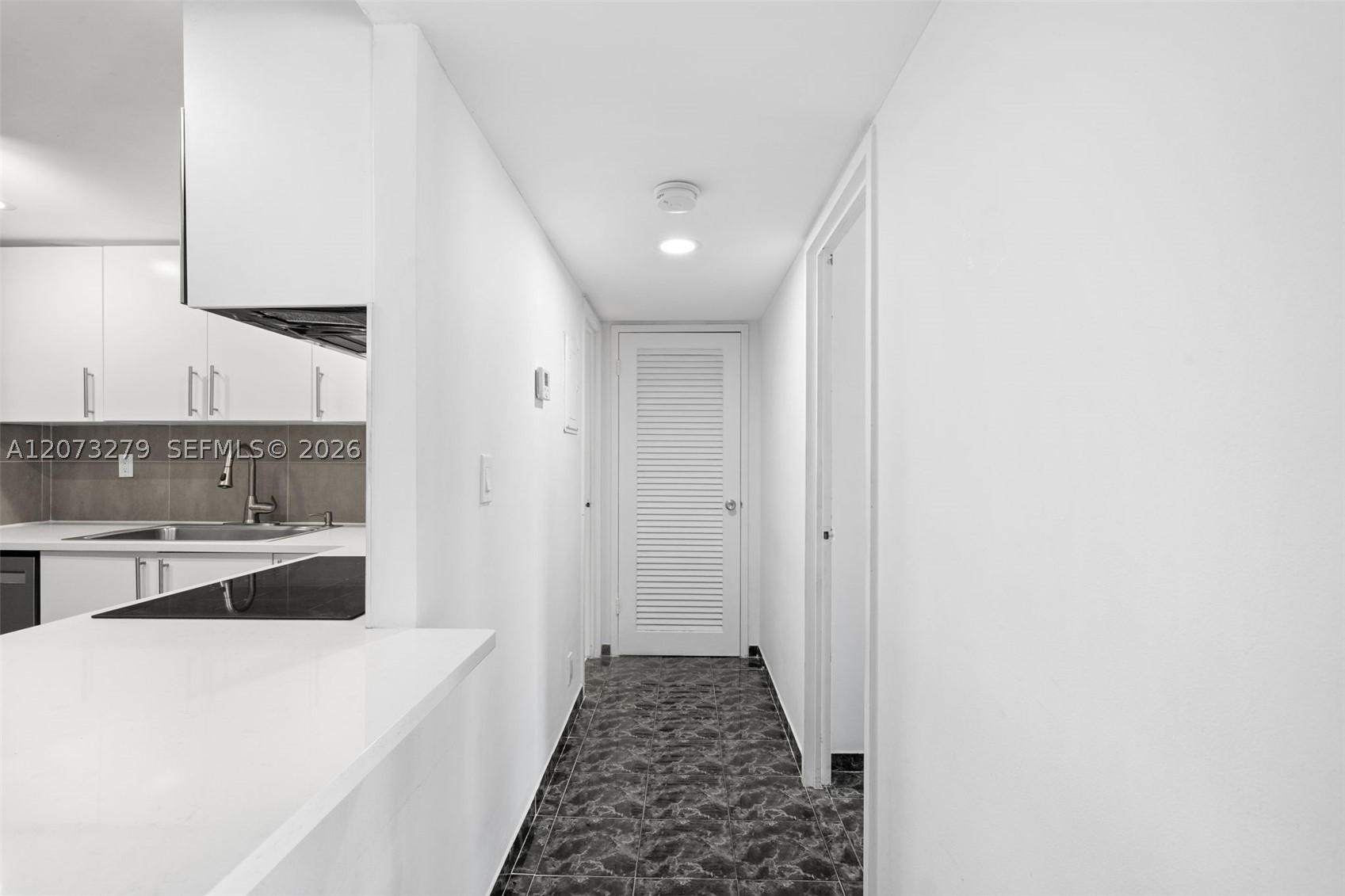1913 S Ocean Dr 208a Property Photo 6