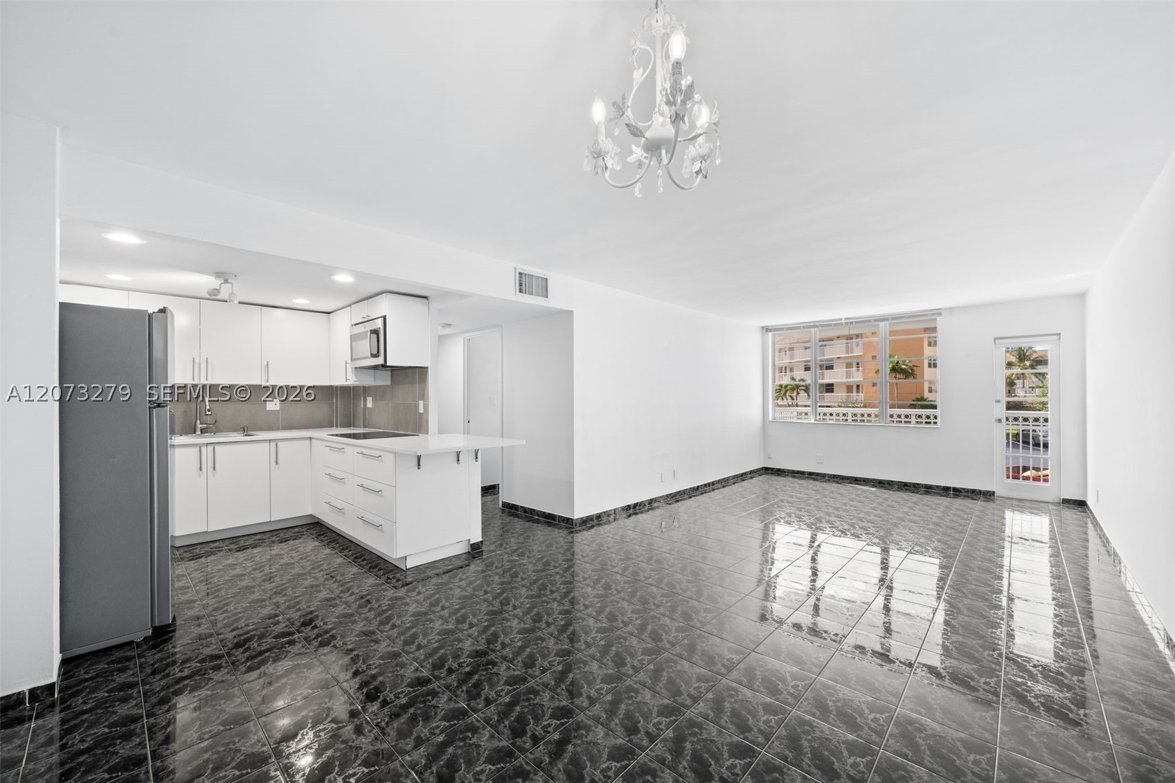1913 S Ocean Dr 208a Property Photo 8
