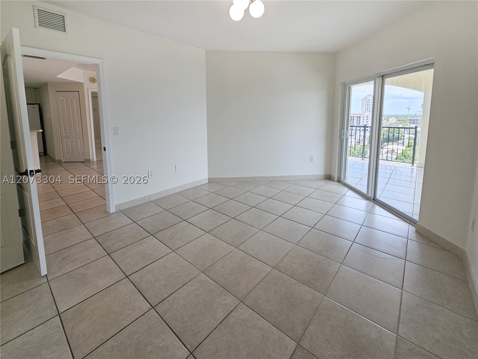 1627 Sw 37th Ave 803 Property Photo 13