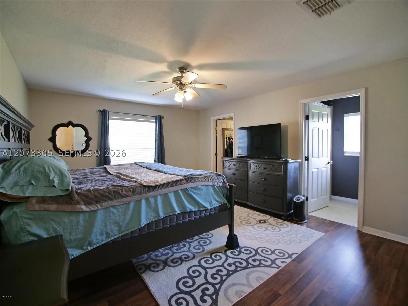 A12073305 Property Photo 6
