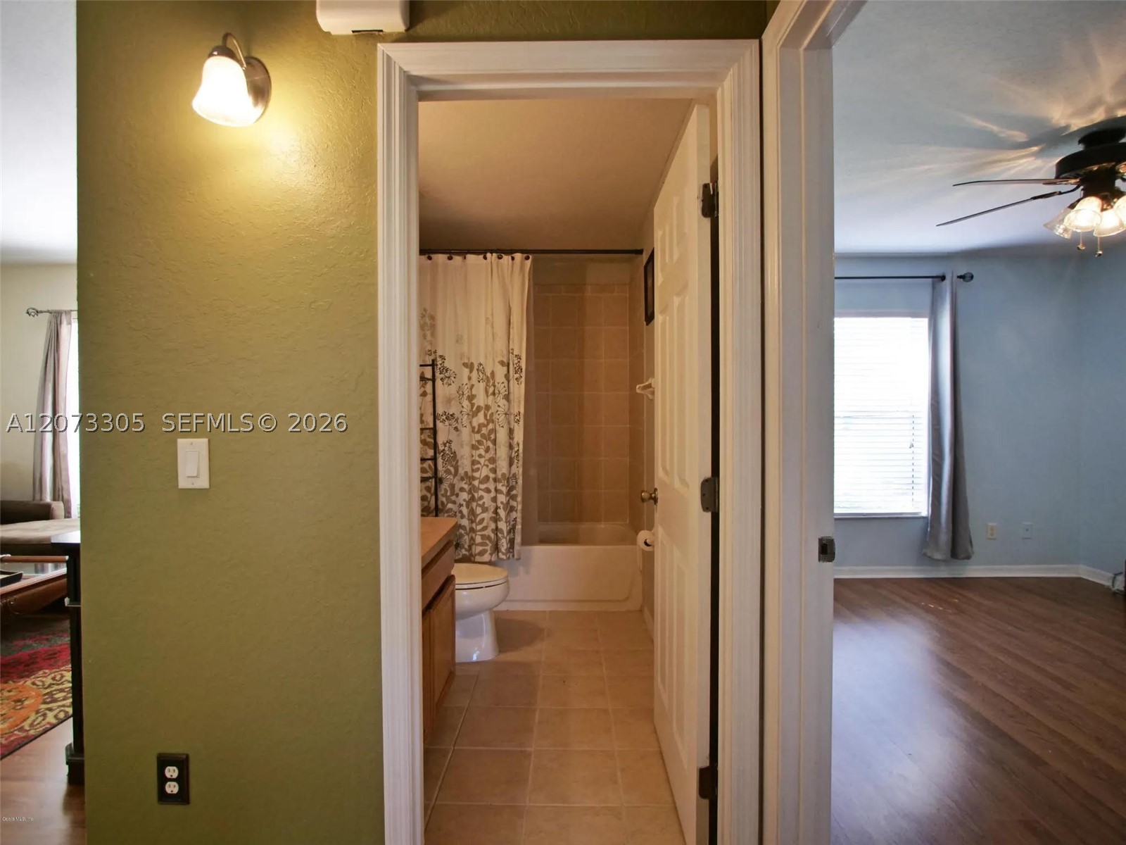 A12073305 Property Photo 16