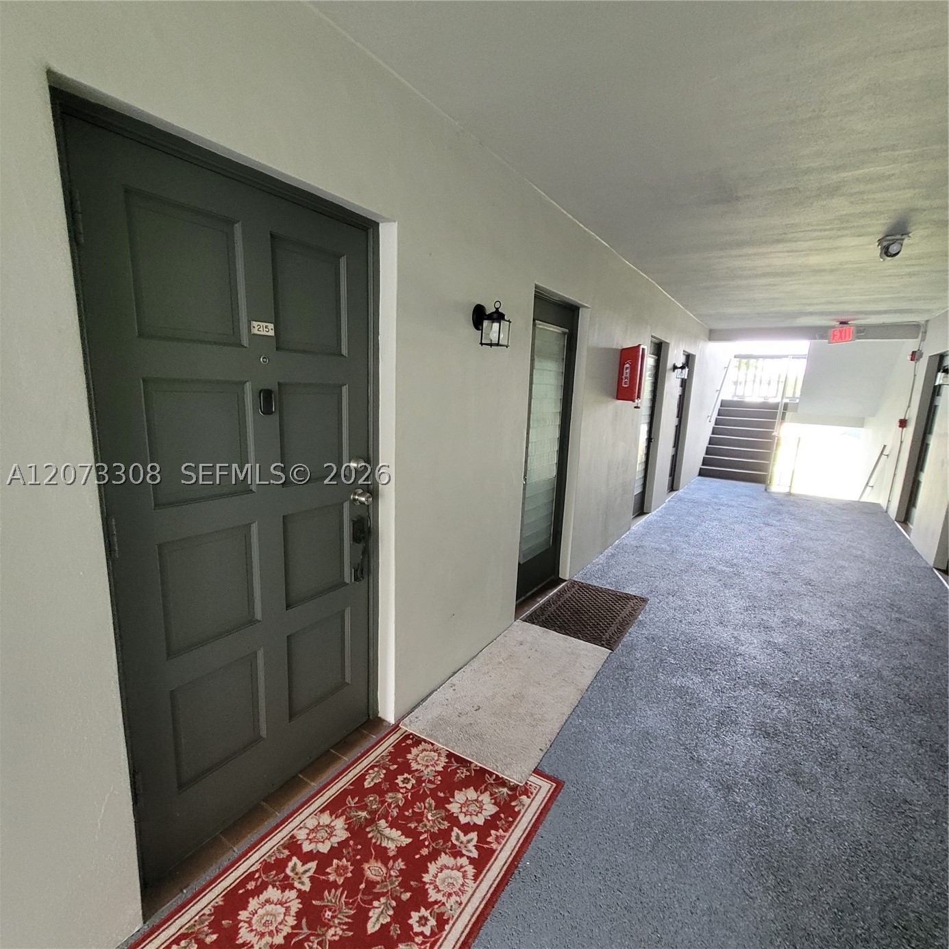 1001 Hillcrest Ct 215 Property Photo 10