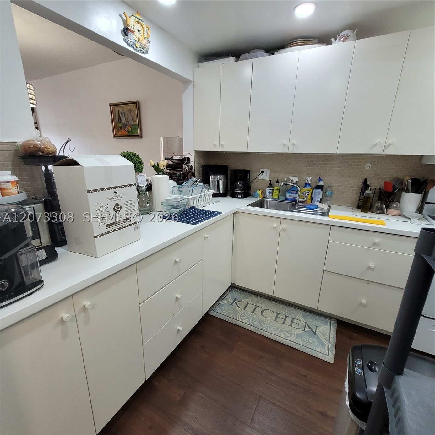 1001 Hillcrest Ct 215 Property Photo 18