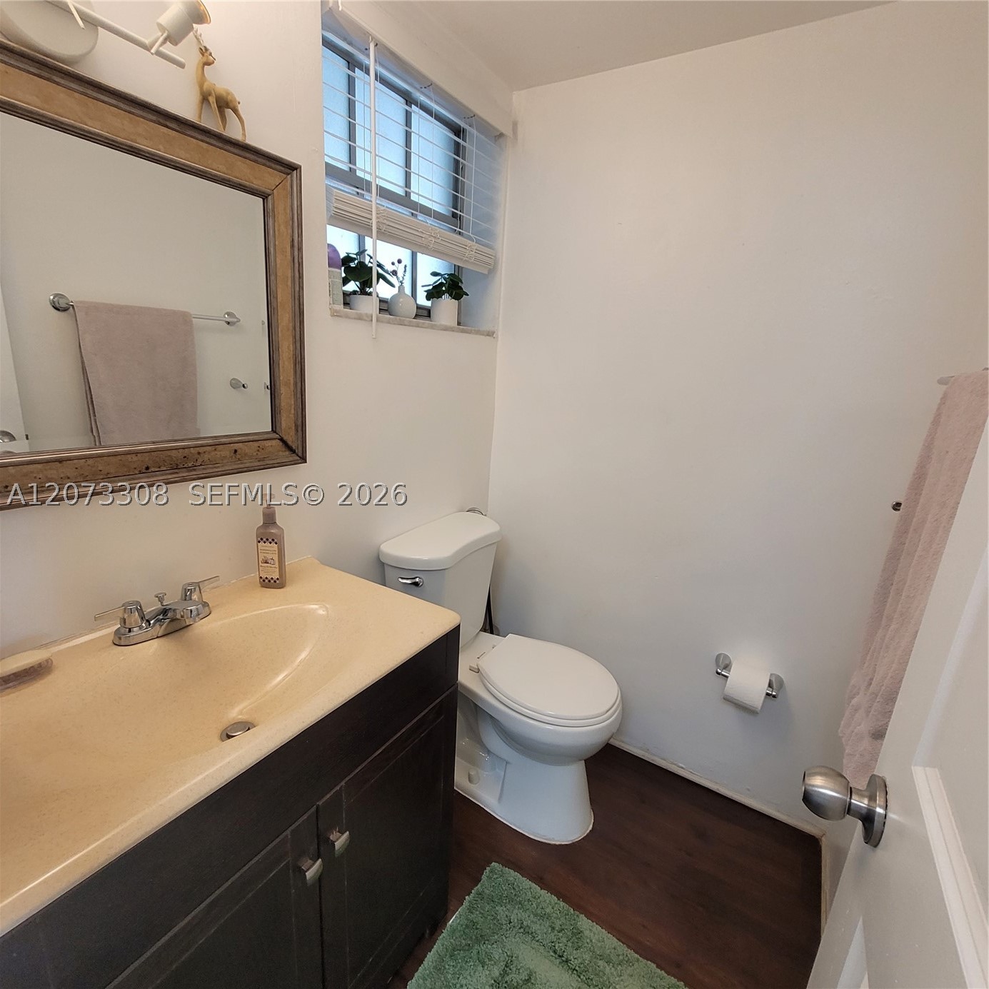1001 Hillcrest Ct 215 Property Photo 25