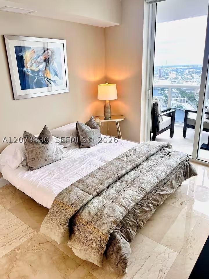 1850 S Ocean Dr 3508 Property Photo 14
