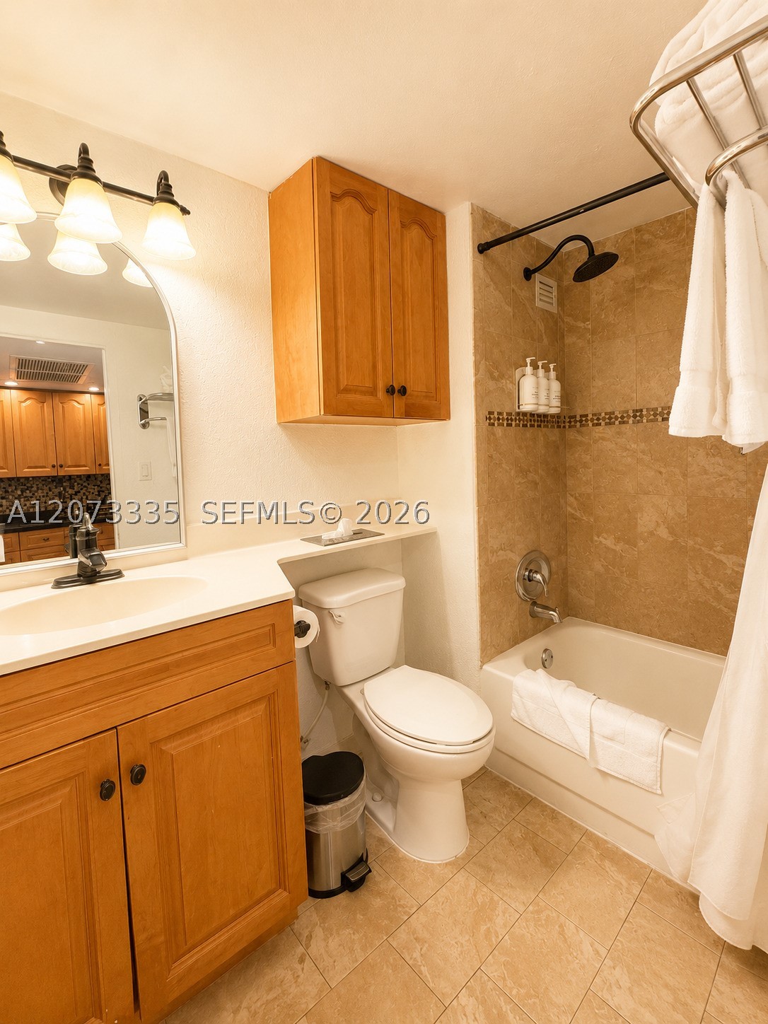 19201 Collins Ave 828 Property Photo 16
