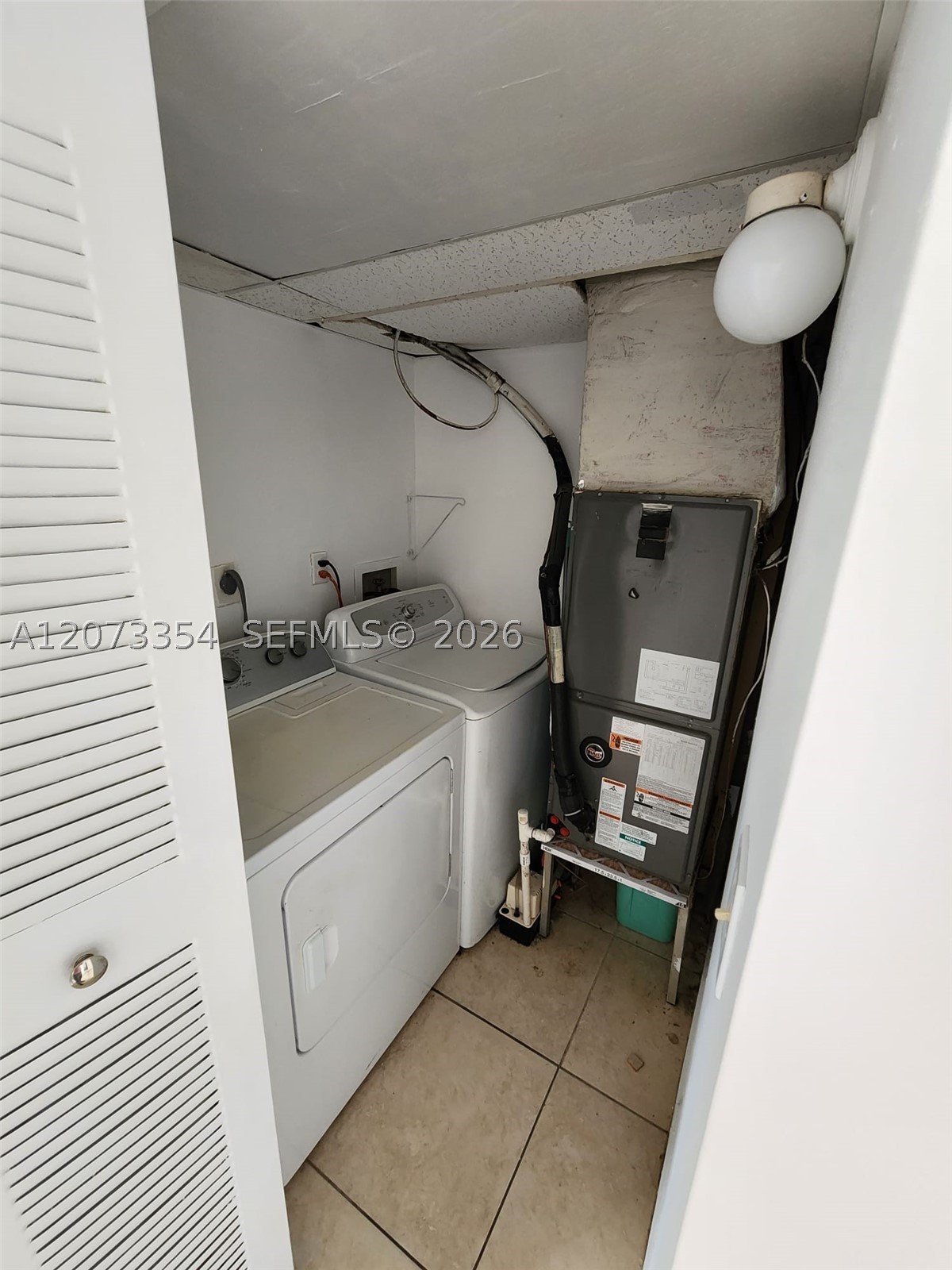 2770 W 61st Pl 202 Property Photo 10