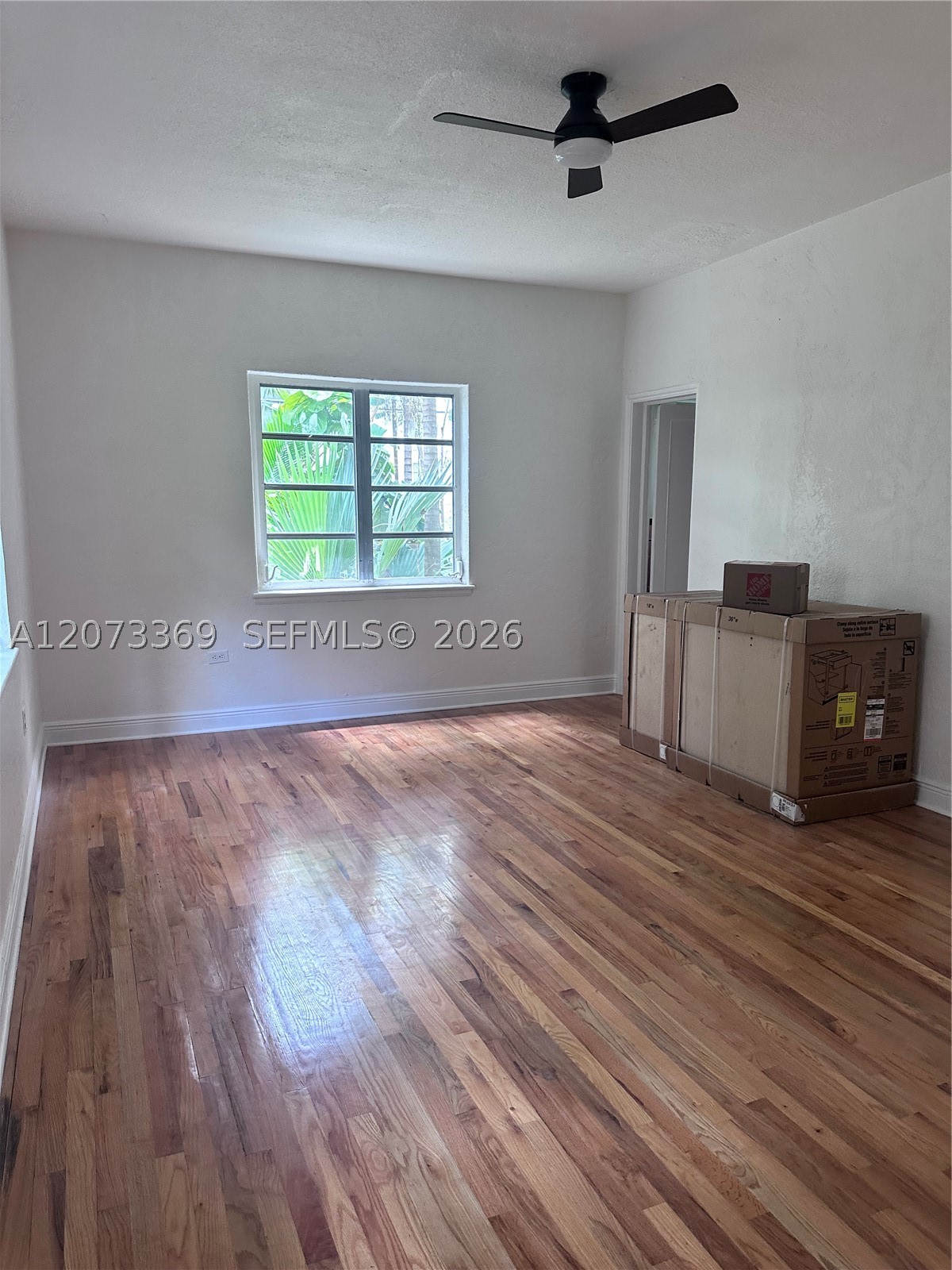1560 Jefferson Ave 4 Property Photo 3