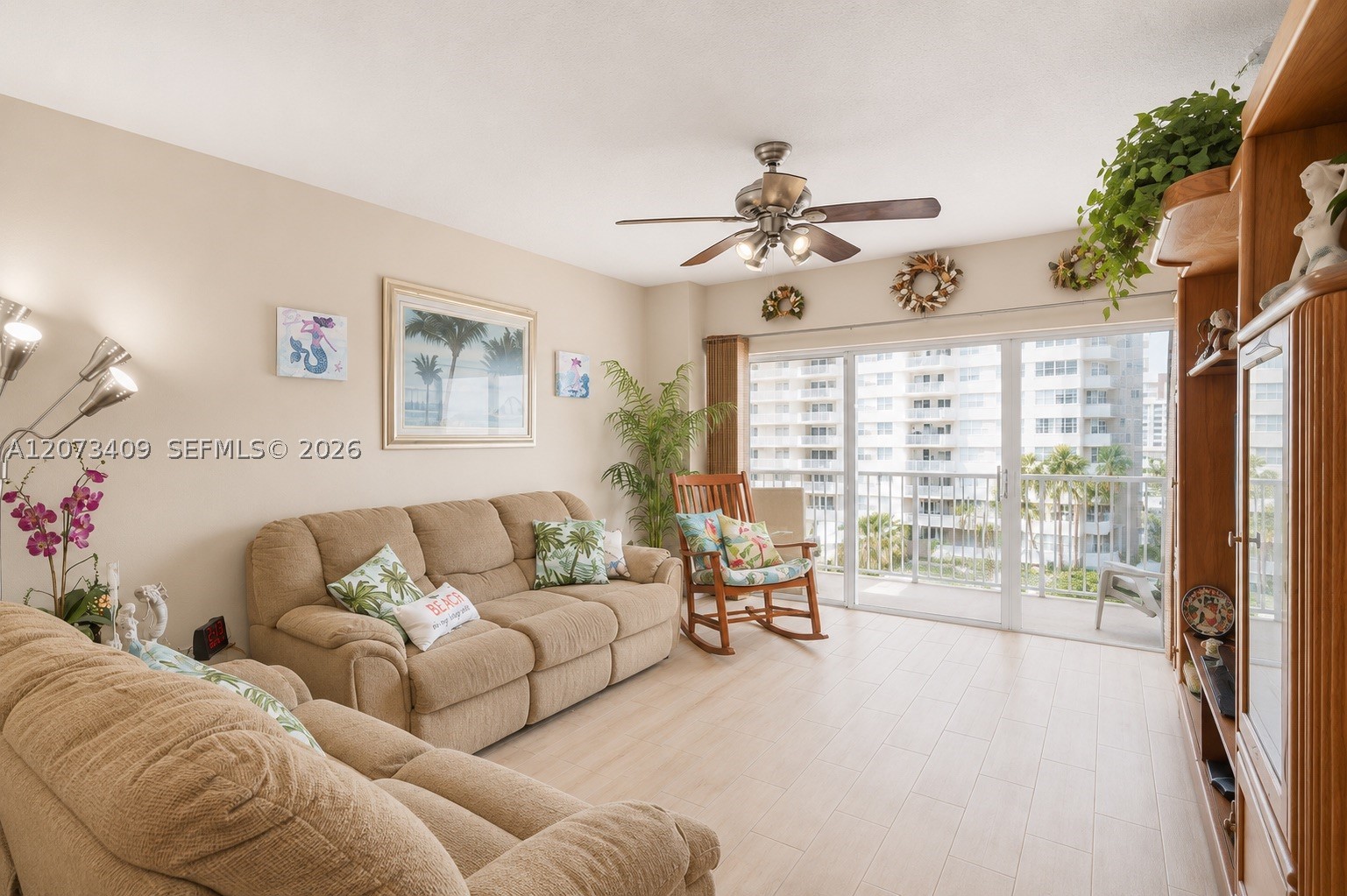 1965 S Ocean Dr 5E Property Photo 1