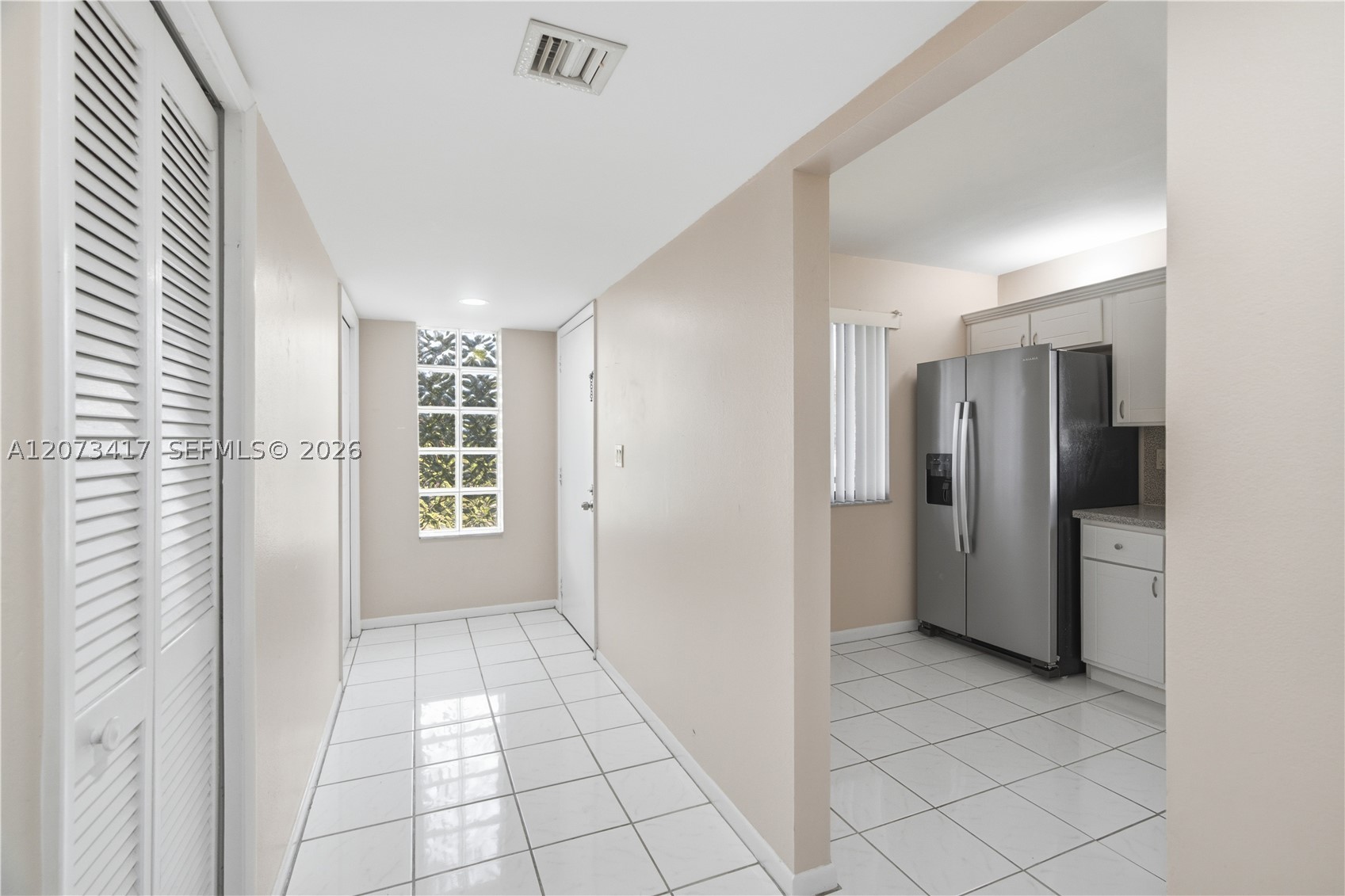 16252 Laurel Dr 201 Property Photo 5